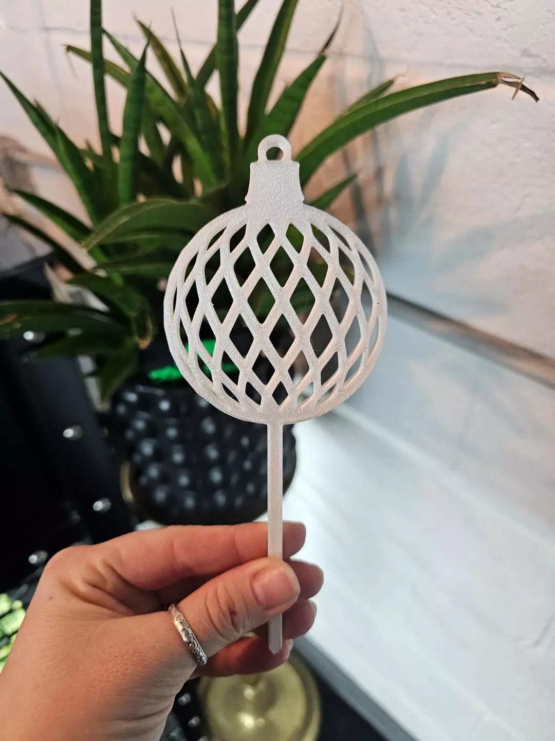 White Ornament PF thumbnail
