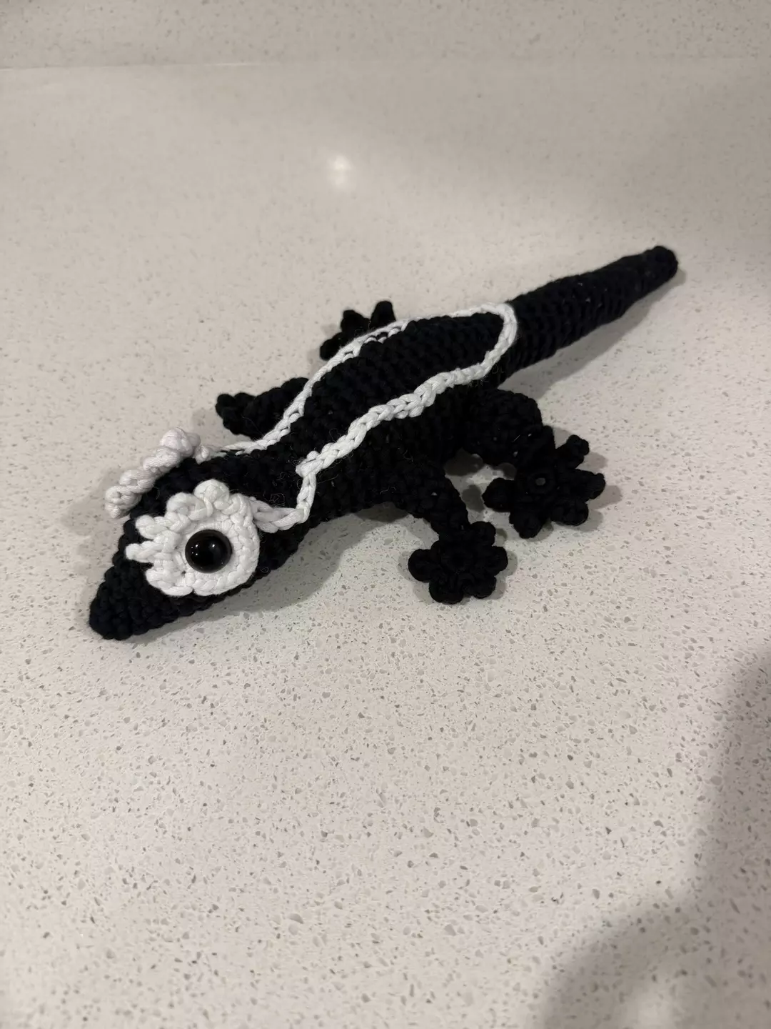 Handmade Crochet Crested Gecko thumbnail