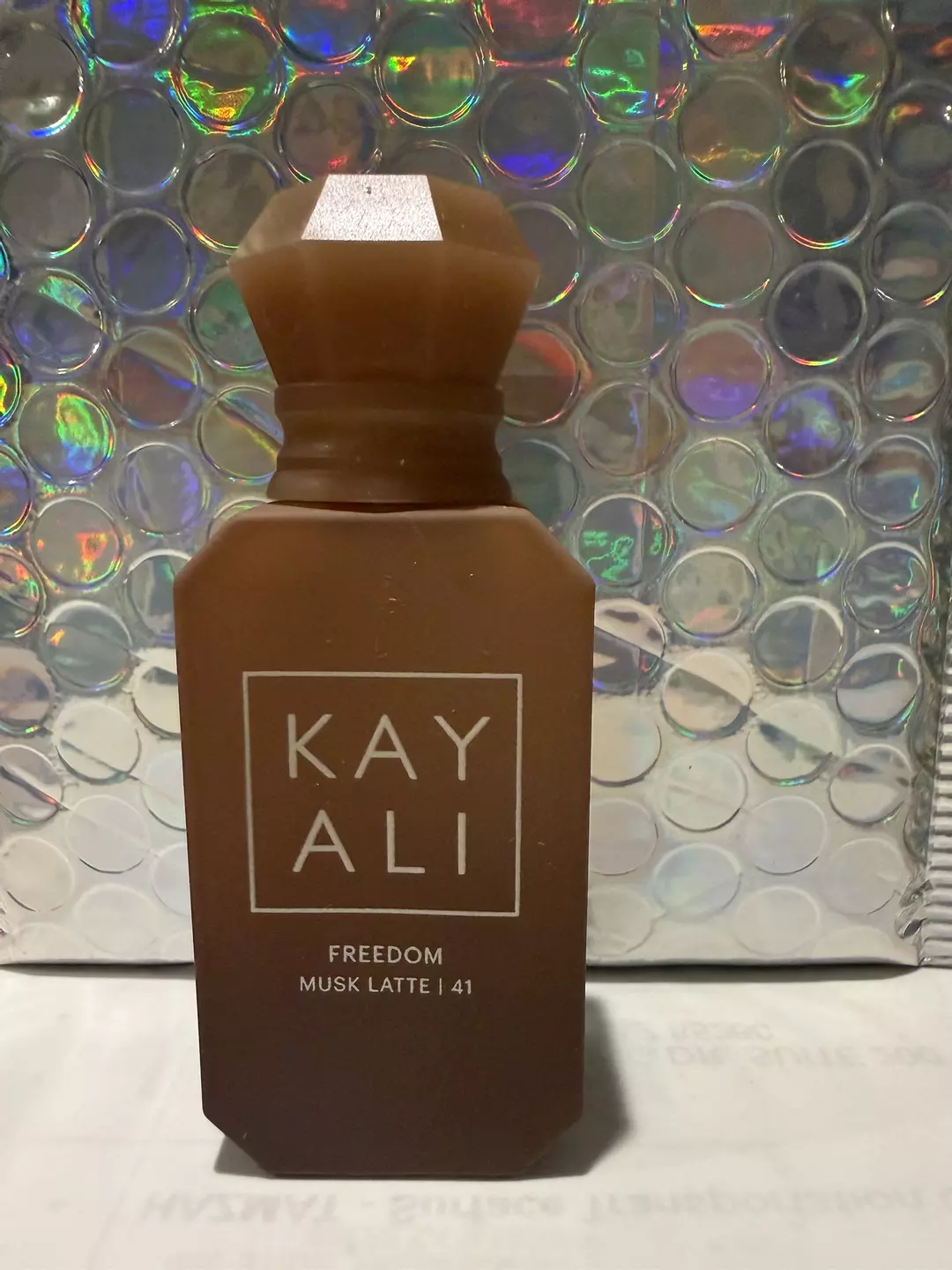 Kayali musk latte 10ml thumbnail