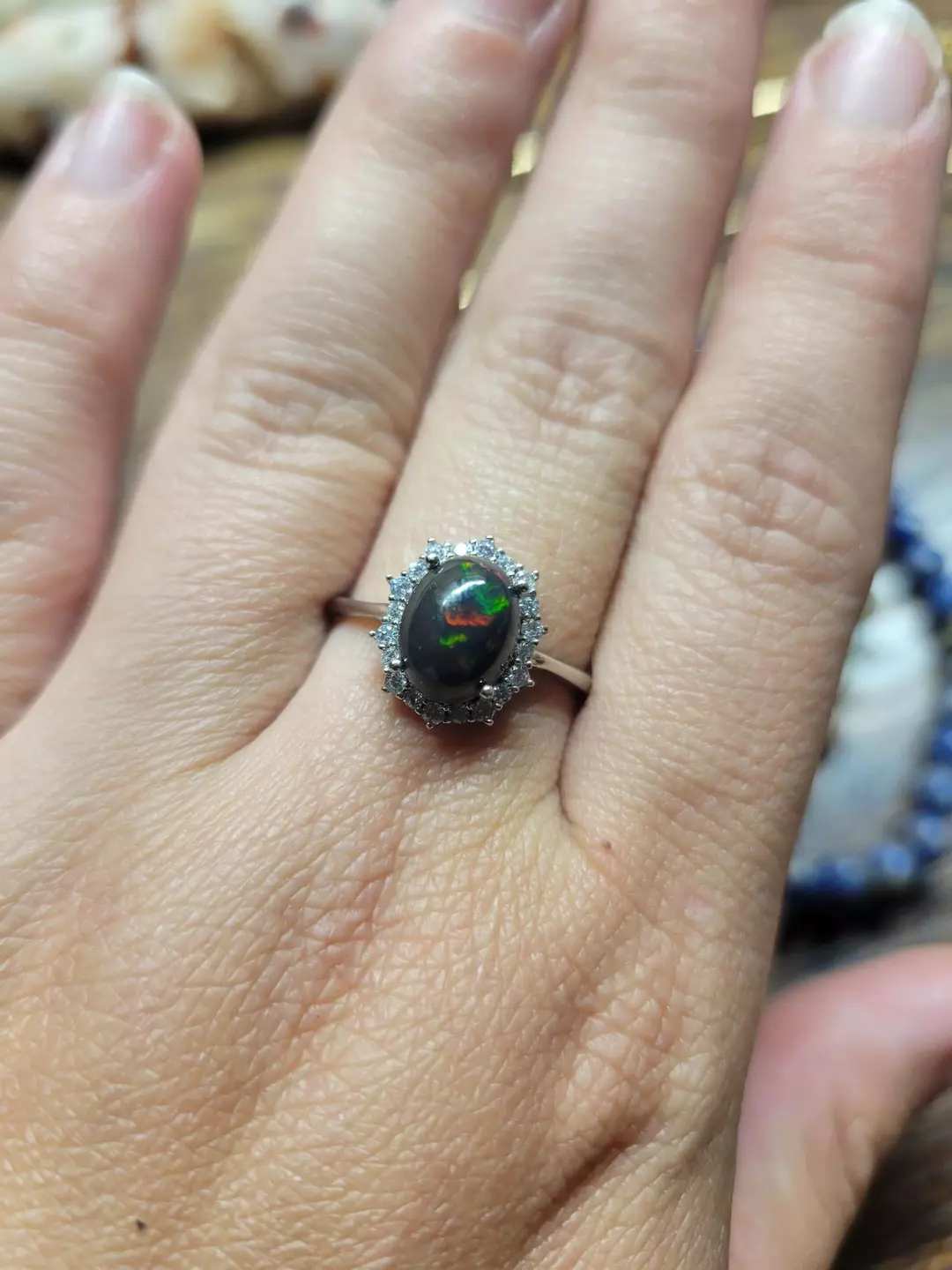 Black opal thumbnail