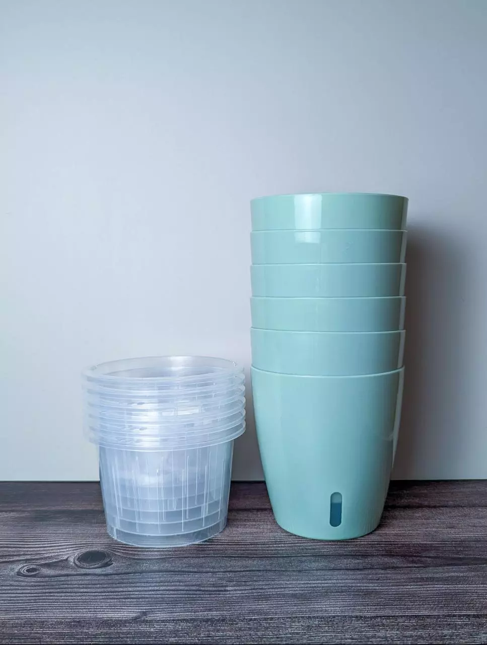 Set of 6 self watering pots - green 4" diameter  thumbnail