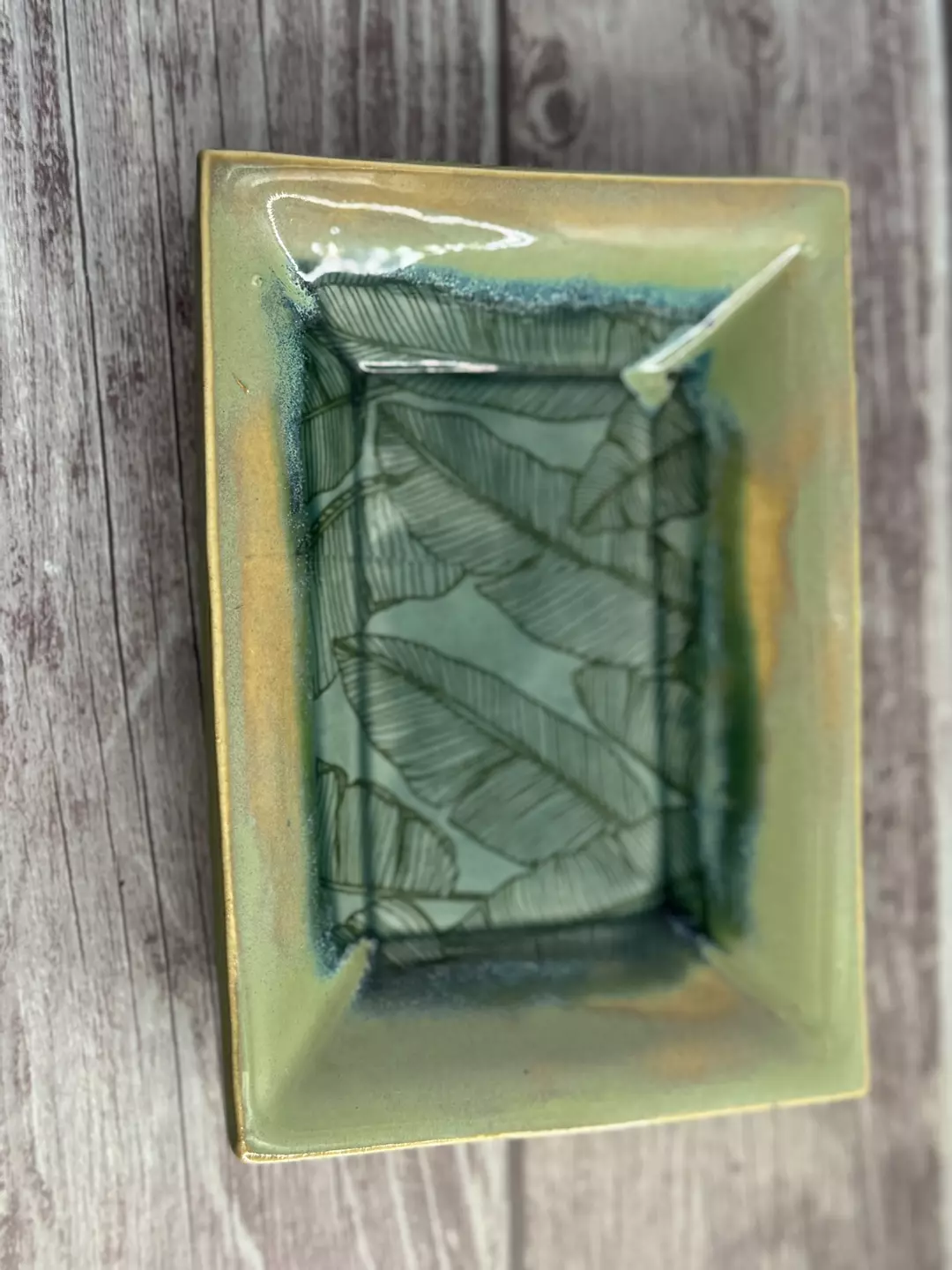 Palm leaf dish thumbnail