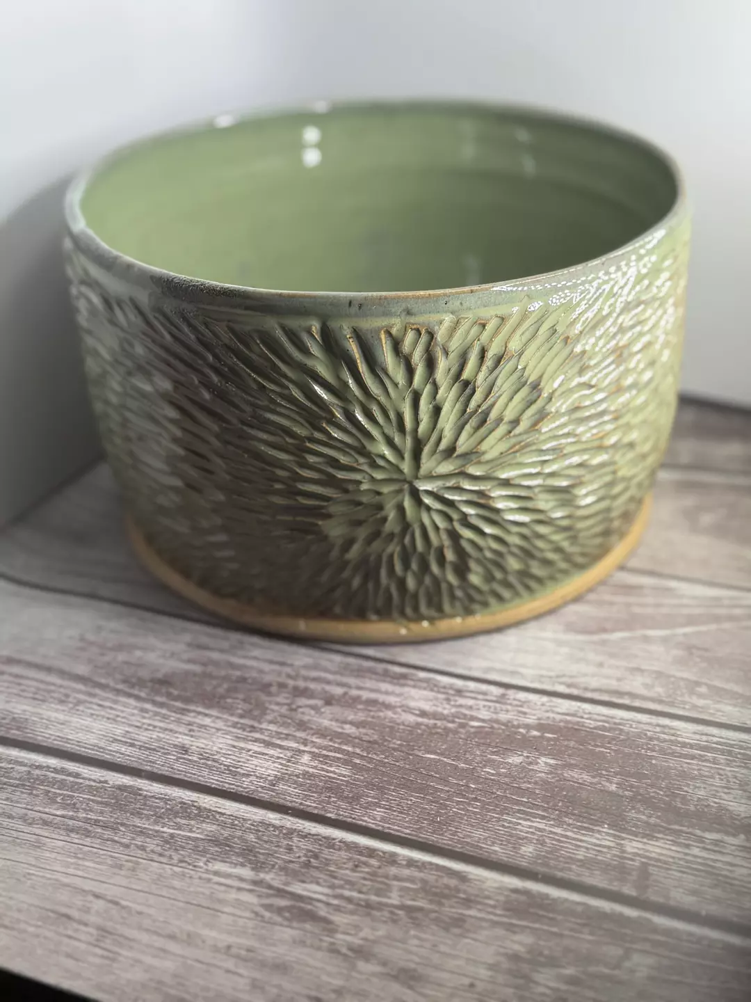 Large carved green bowl/ cache pot thumbnail