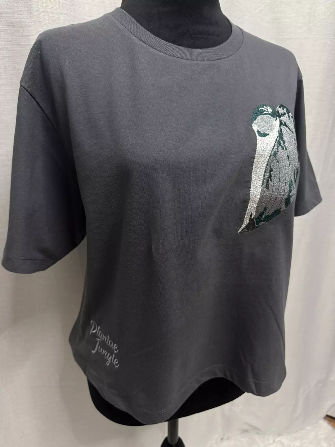 Scindapsus Mariposa - sm - Asphalt Grey - Boxy Shirt flipped thumbnail