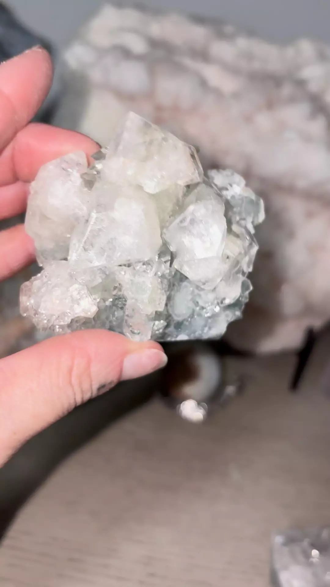 Diamond apophyllite chunk  thumbnail