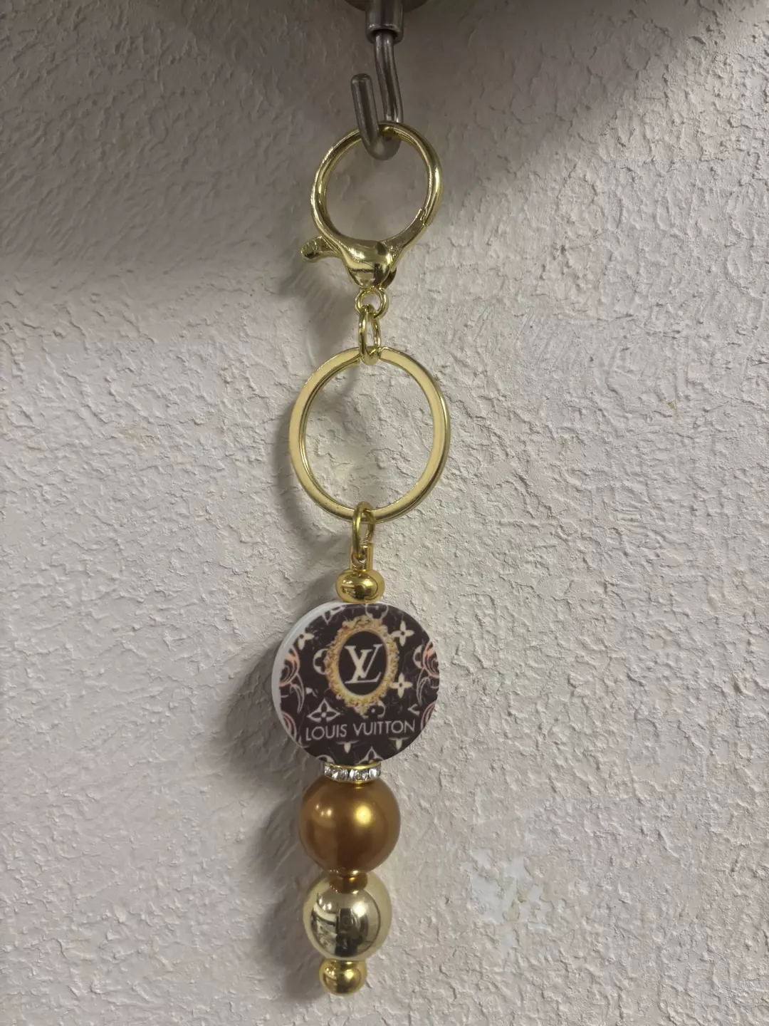 Gold L keychain thumbnail