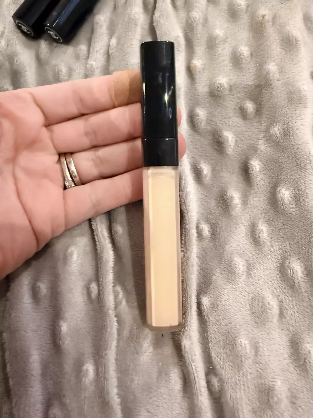 Chanel councealer bd21 thumbnail