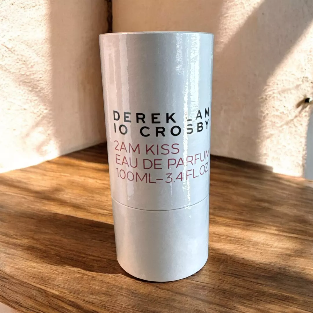 Derek lam io crosby 2am Kiss thumbnail