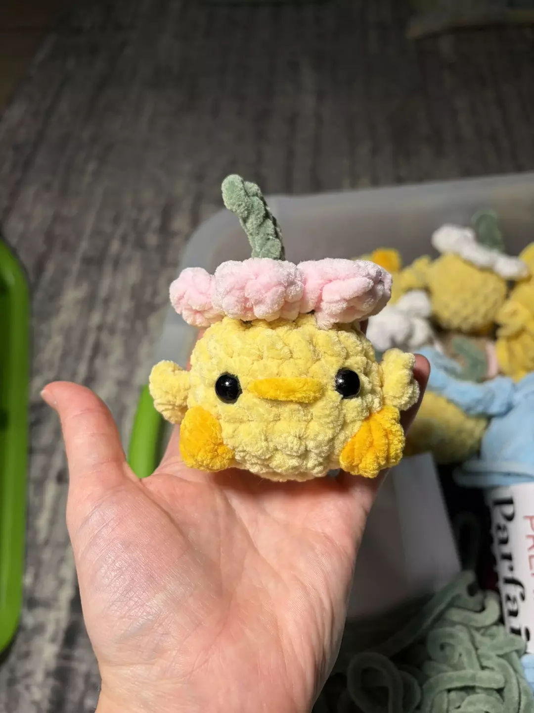 Chick with pink daisy hat thumbnail