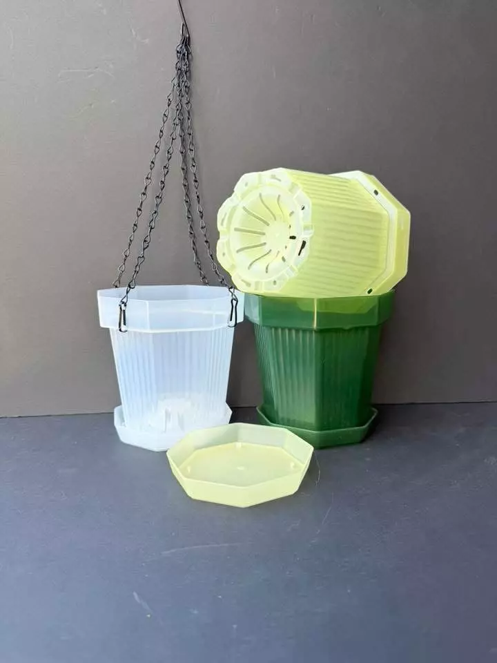 (Set of 2) 6” hanging pots. Available in pink, green, clear, and yellow. thumbnail
