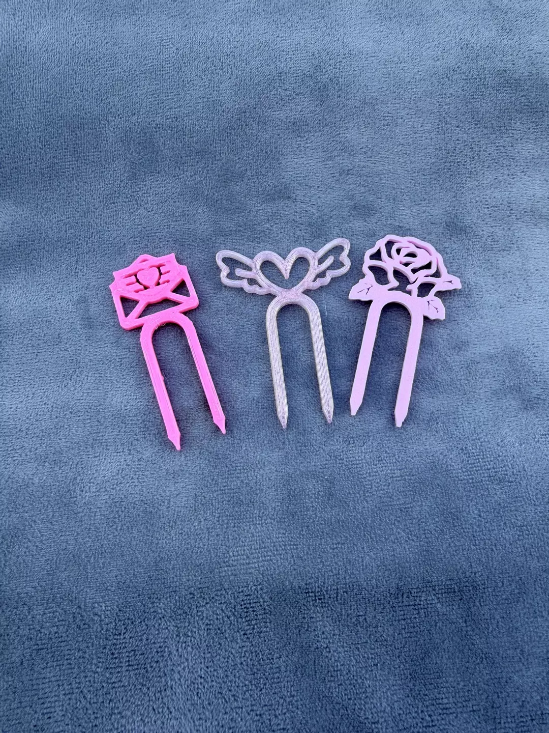Valentine propagation pins set of 15 thumbnail