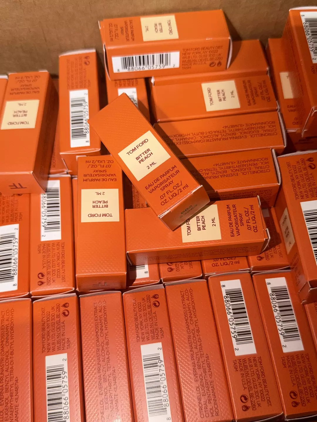 Tom Ford Bitter Peach 2 ml Sample Vial thumbnail