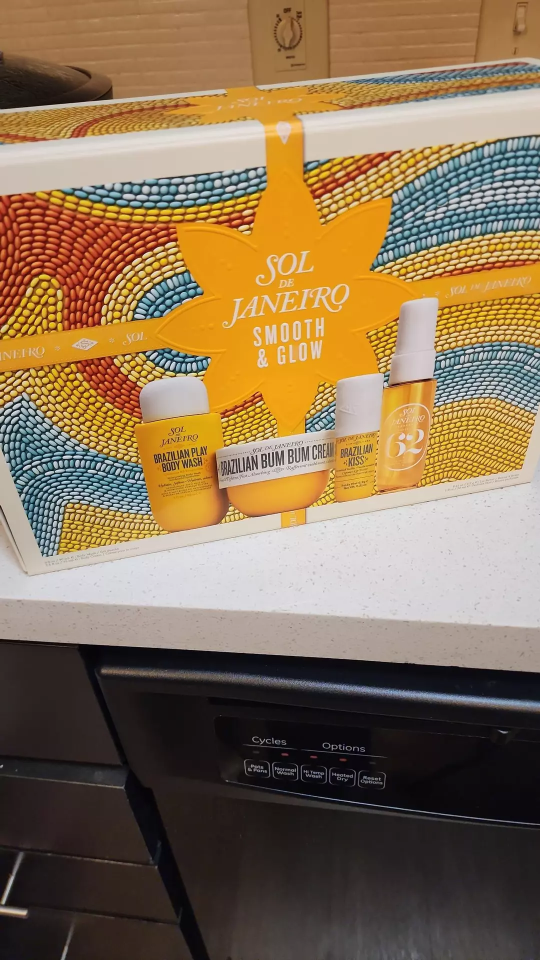 Sol de Janeiro giftset 4pc thumbnail