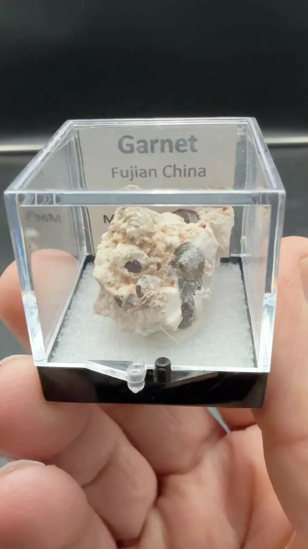 Garnet Smokey quartz thumbnail