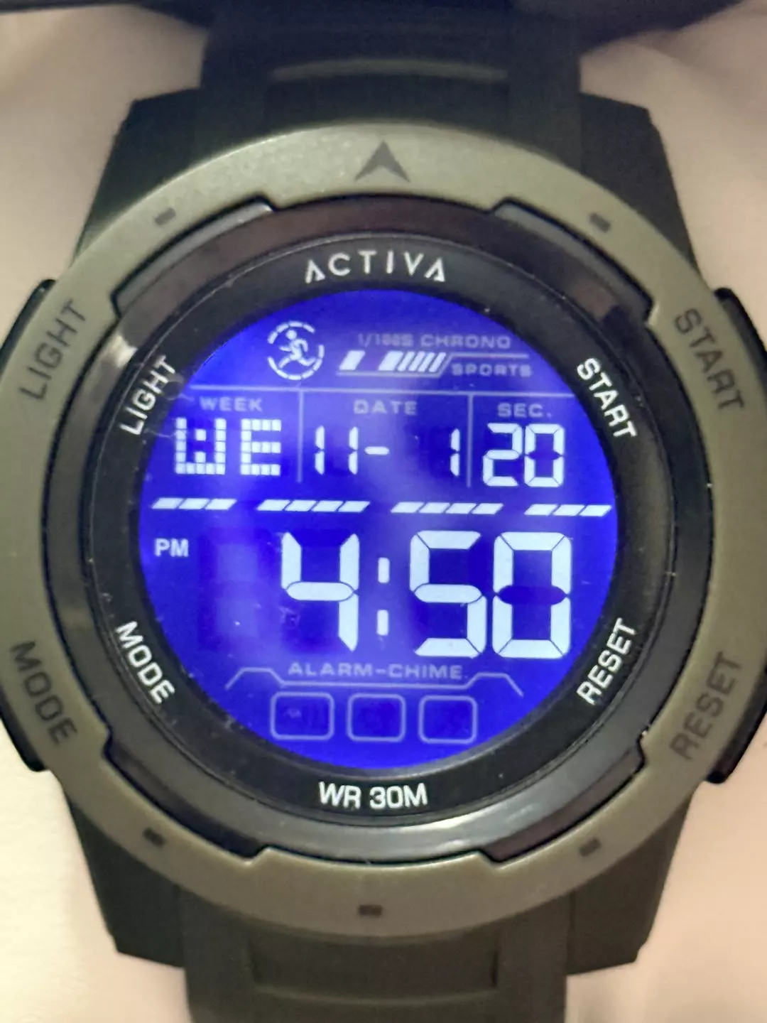 Activa x Invicta army green digital watch NEW IN BOX thumbnail