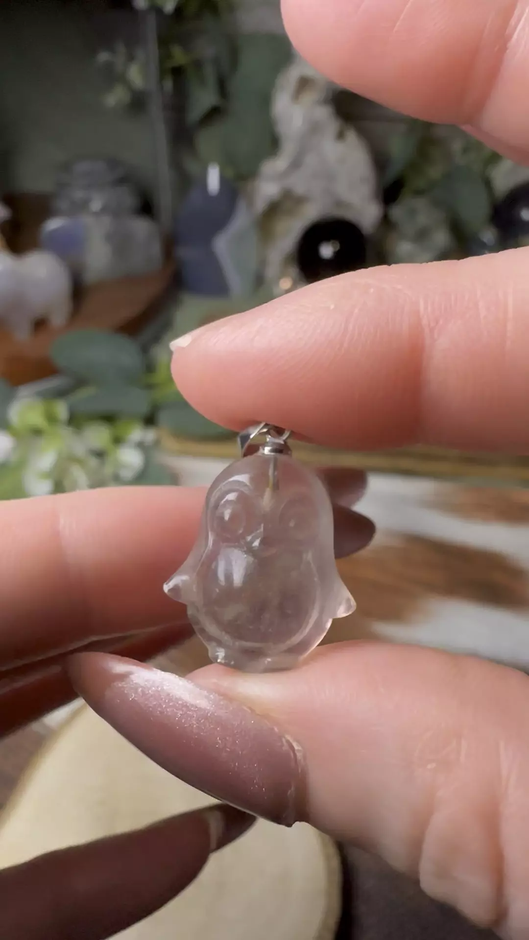 Mini Fluorite Penguin Pendant #8 thumbnail