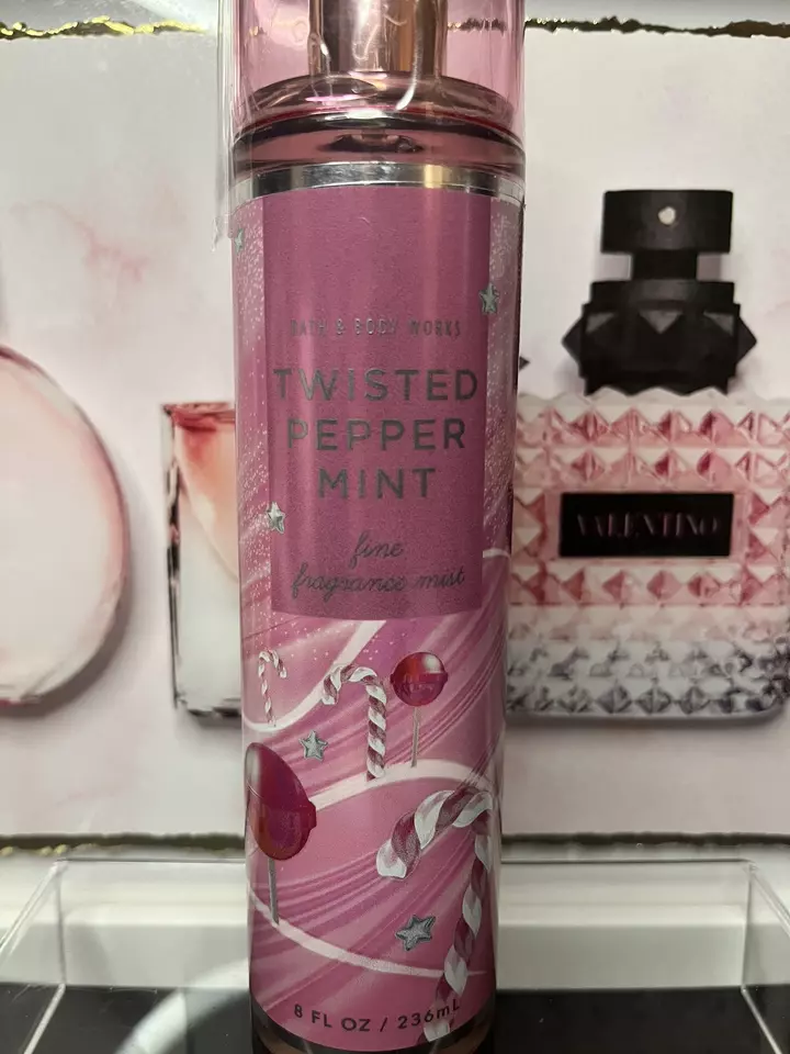 Twisted Peppermint Body Spray thumbnail