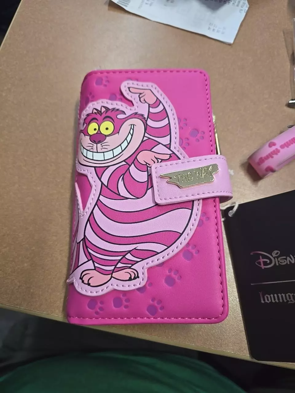 Loungefly x Disney Cheshire Cat Snap Wallet Alice in Wonderland Pink thumbnail