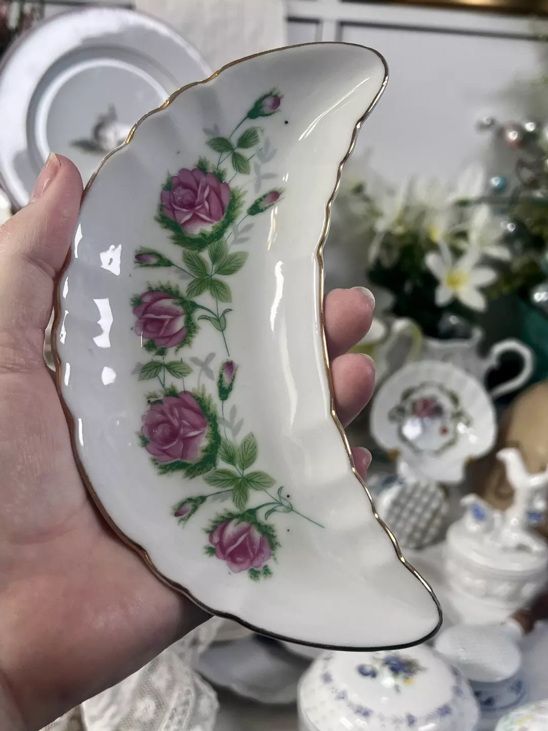 Vintage pink roses, bone China moon dish thumbnail