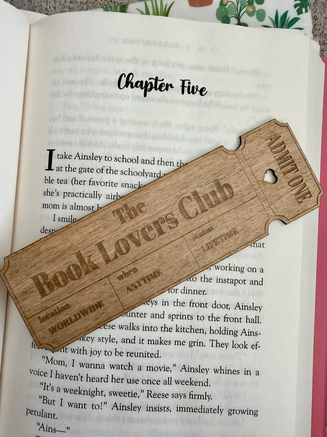 the book lovers club - basswood bookmark thumbnail