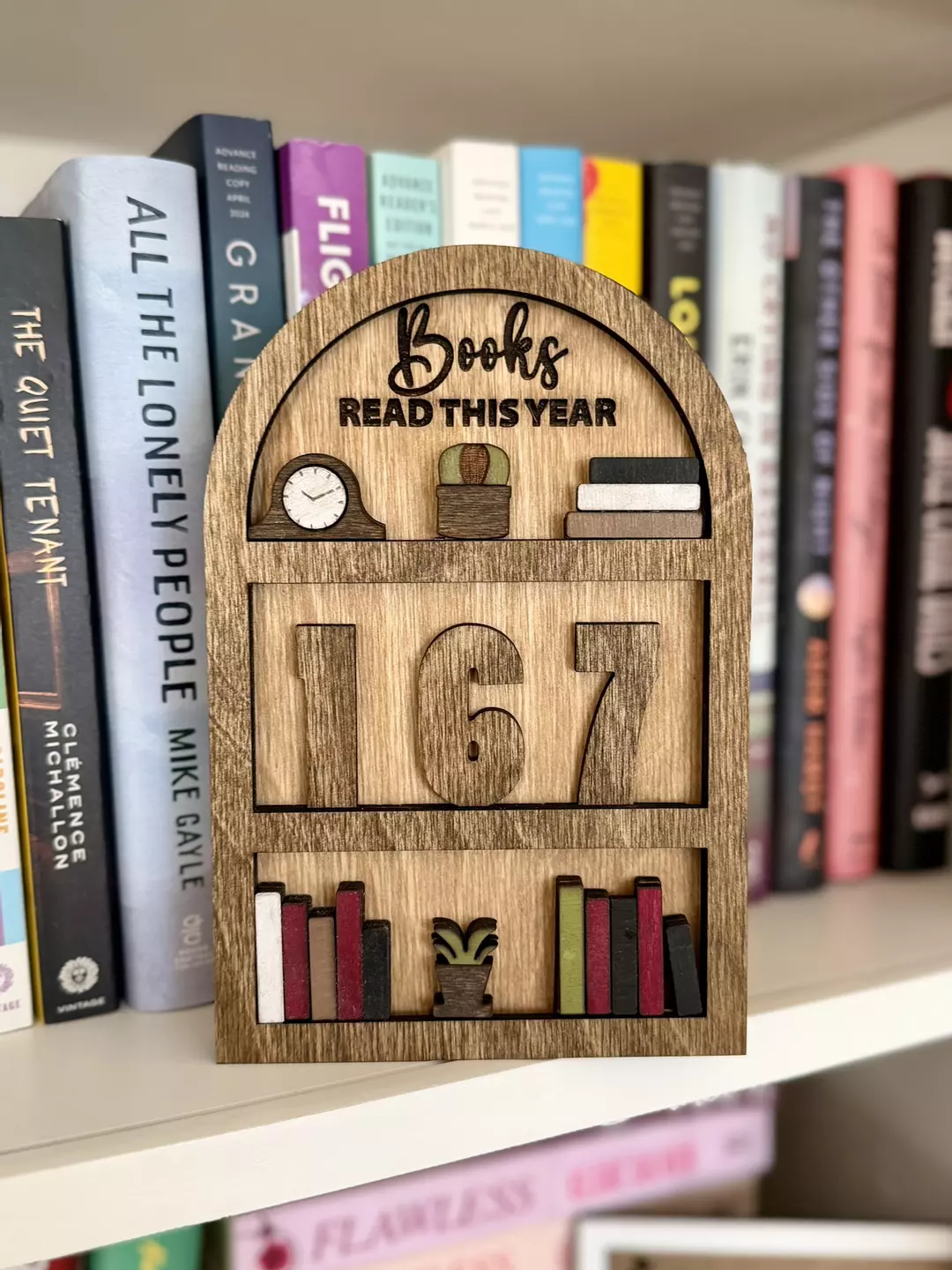 yearly book tracker - number storage in back thumbnail