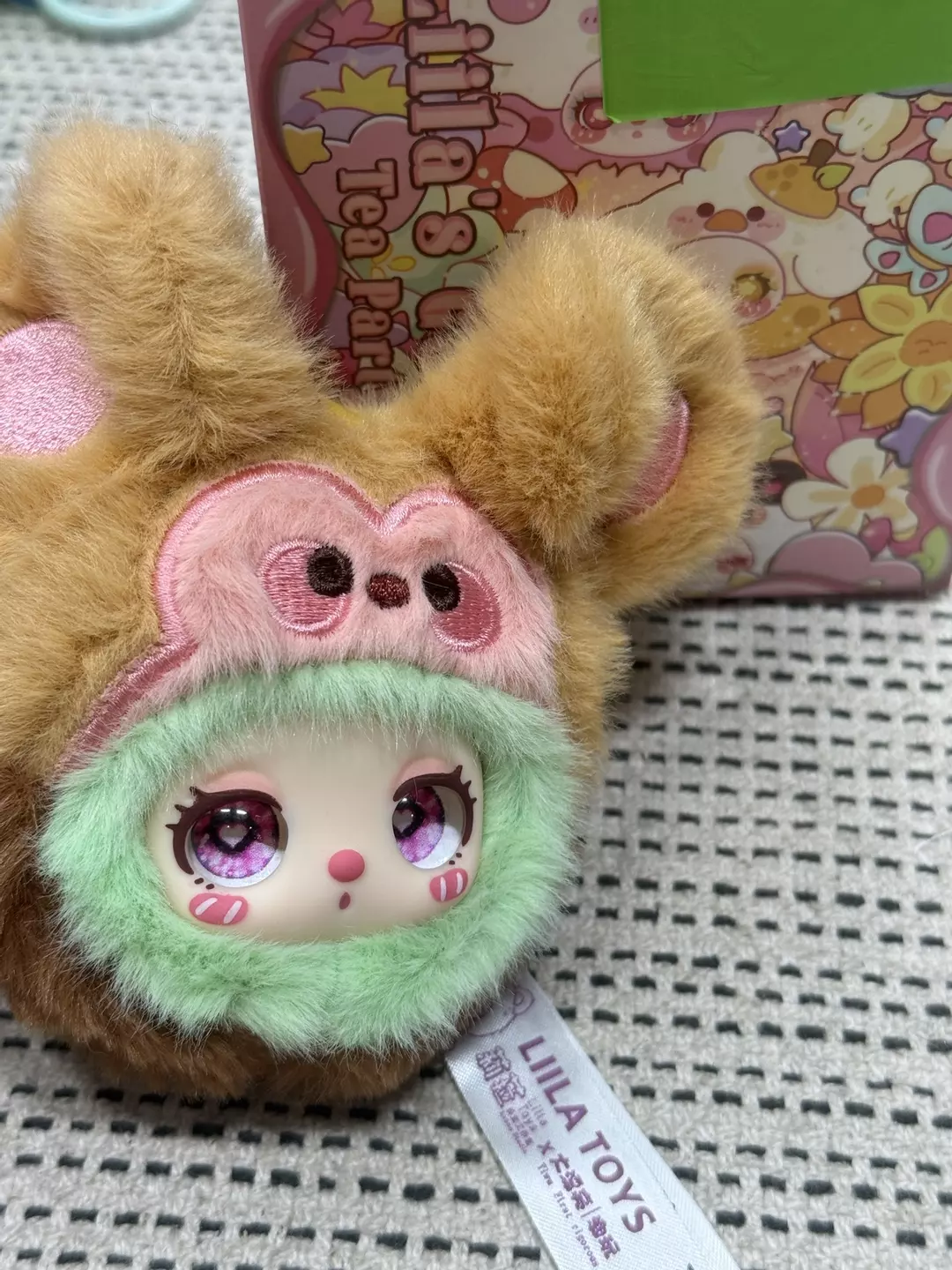 lilla monkey thumbnail