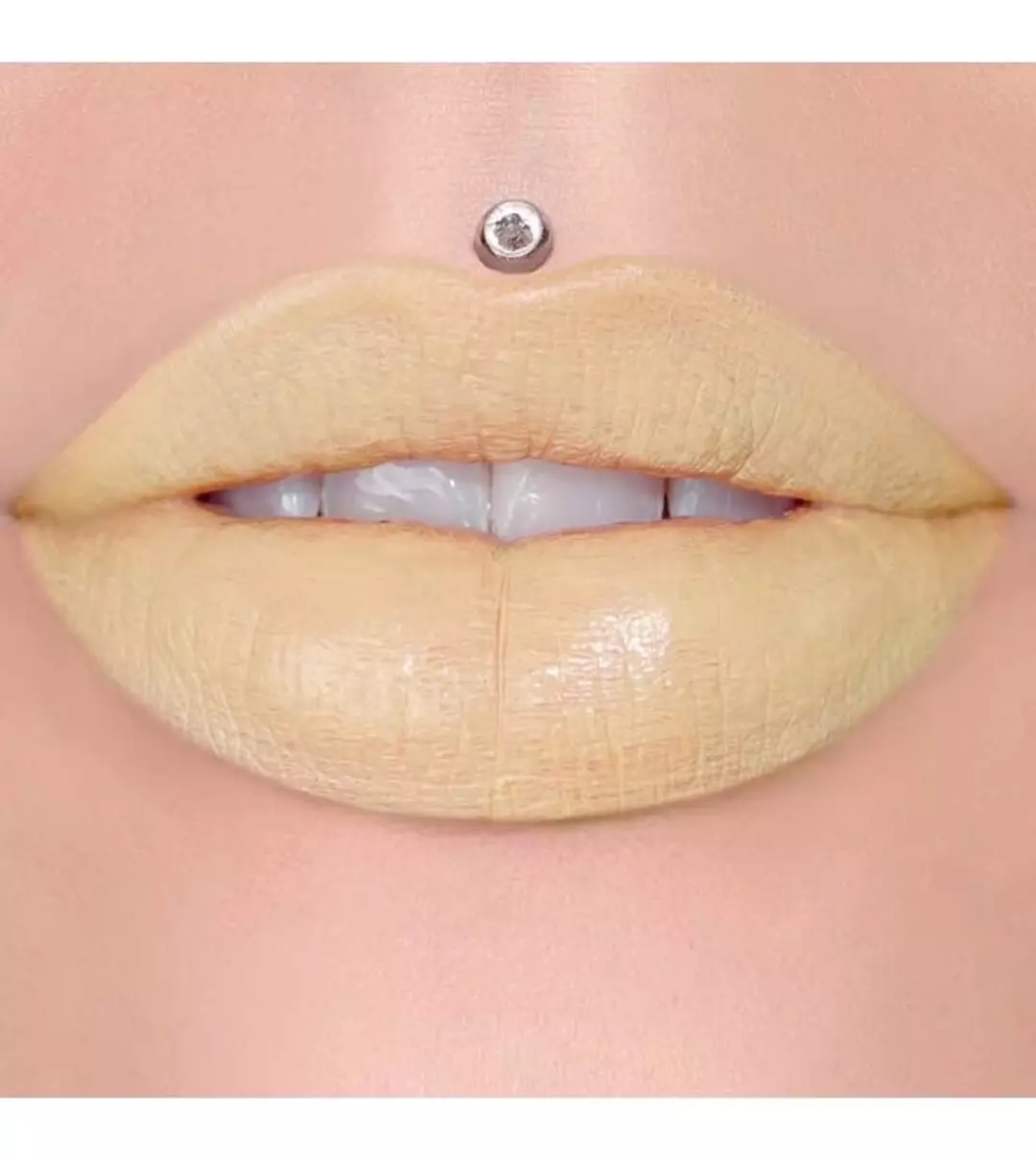 Jeffree Star “Easter Sunday” Velvet Trap thumbnail