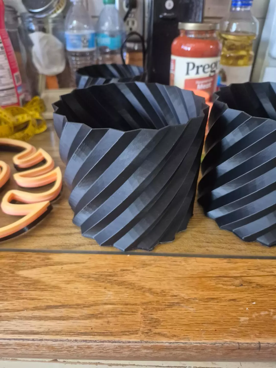 2 pk decorative pots thumbnail