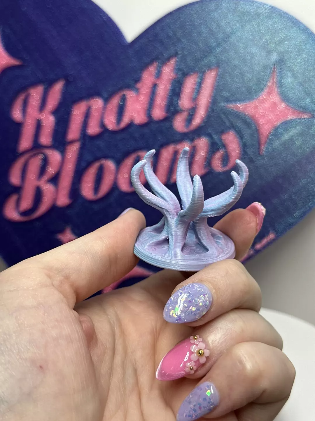 (Mini) ‘URSULA’ Crystal/Sphere Holder thumbnail