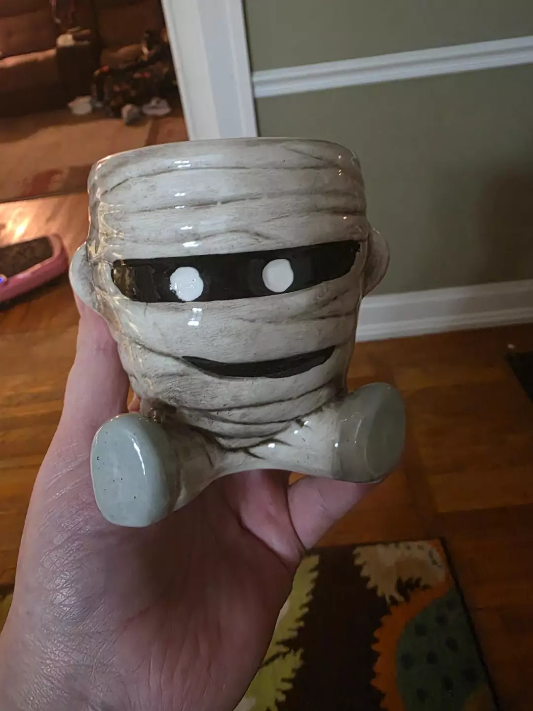 Mummy planter thumbnail