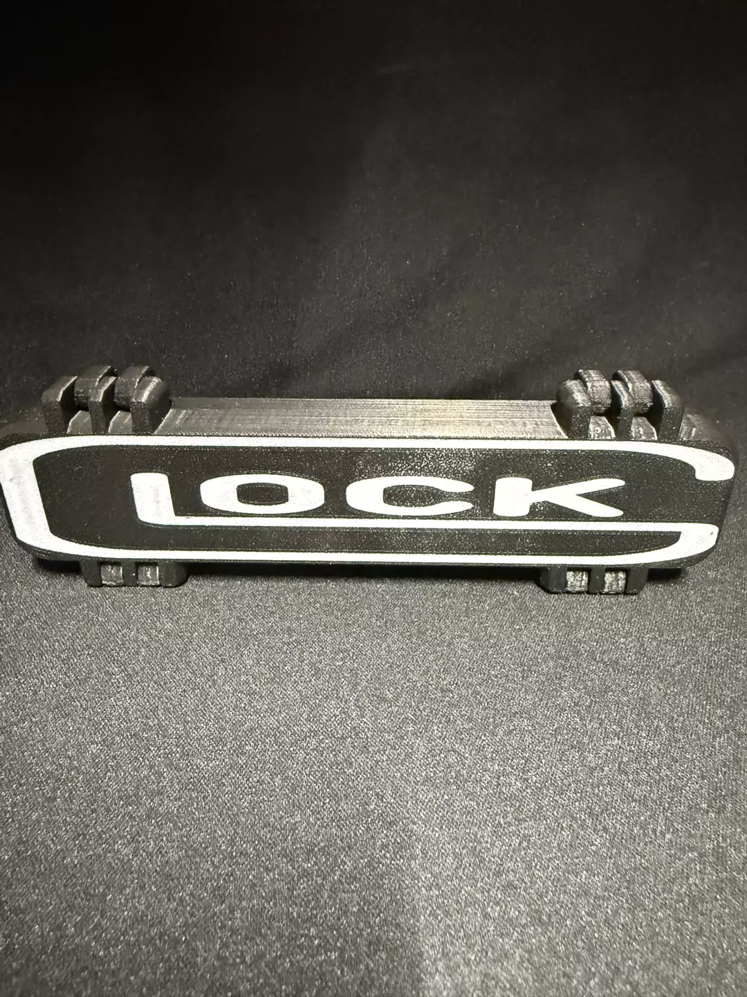 Custom 3-D printed pen case & pen thumbnail