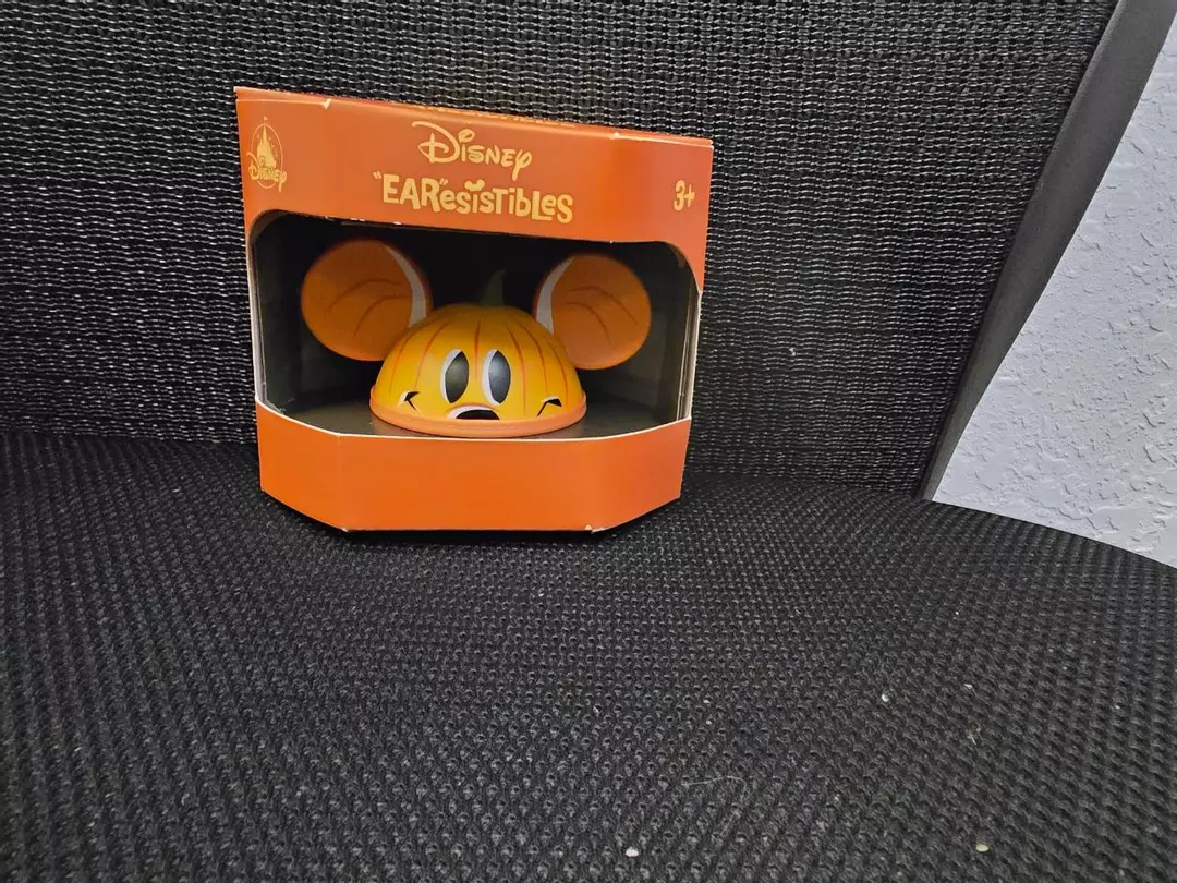 Disney "EAR"esistibles pumpkin NIB thumbnail