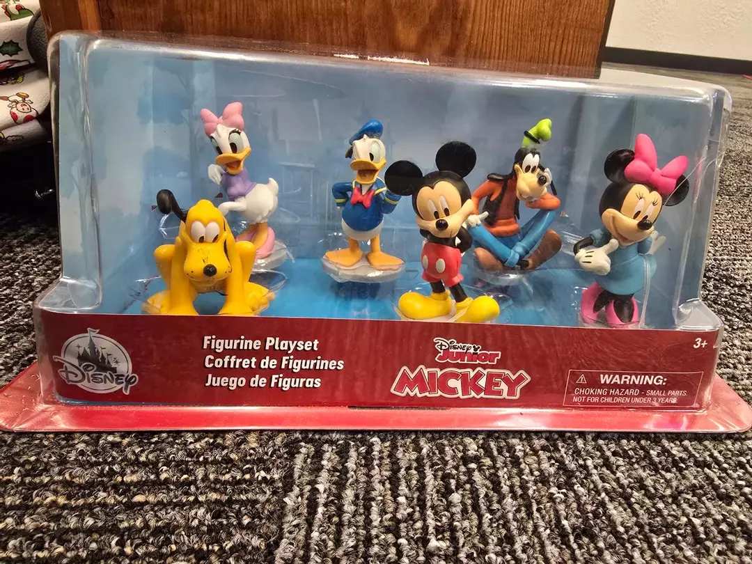 Mickey Mouse & Friends figures NIB (sticker residue & plastic damage) thumbnail