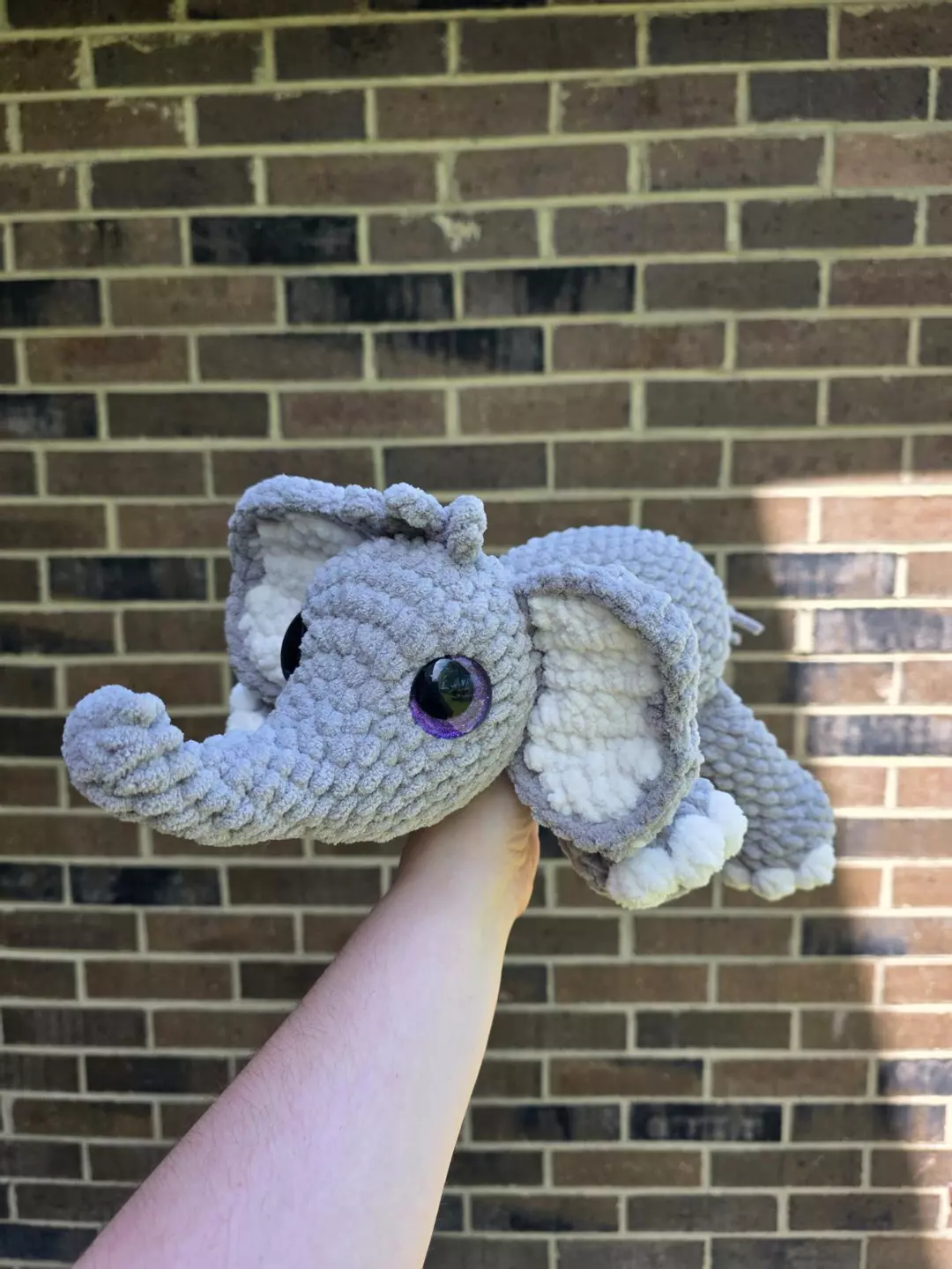 Cuddle Elephant  thumbnail