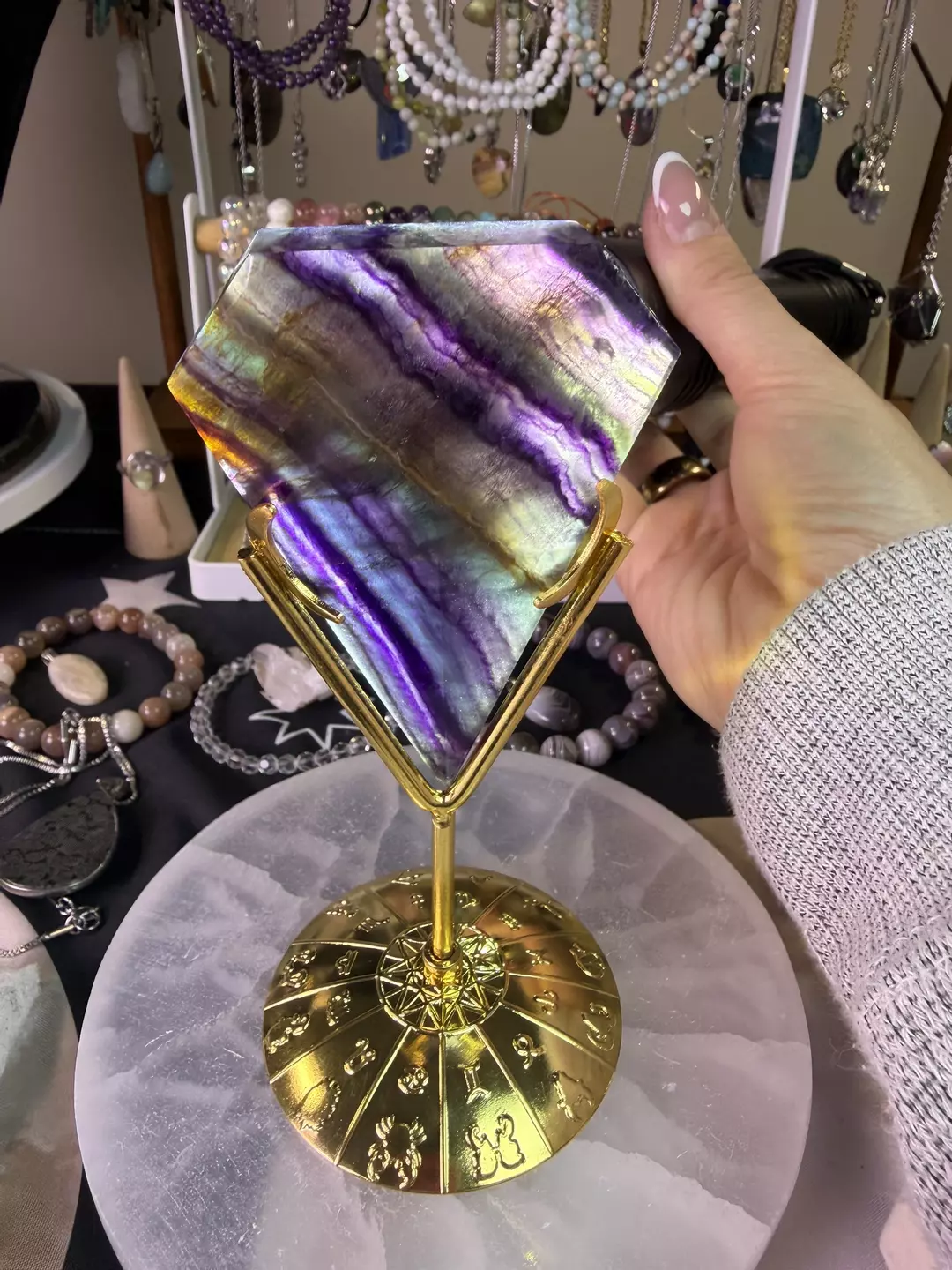 tiny chip* fluorite diamond with stand thumbnail