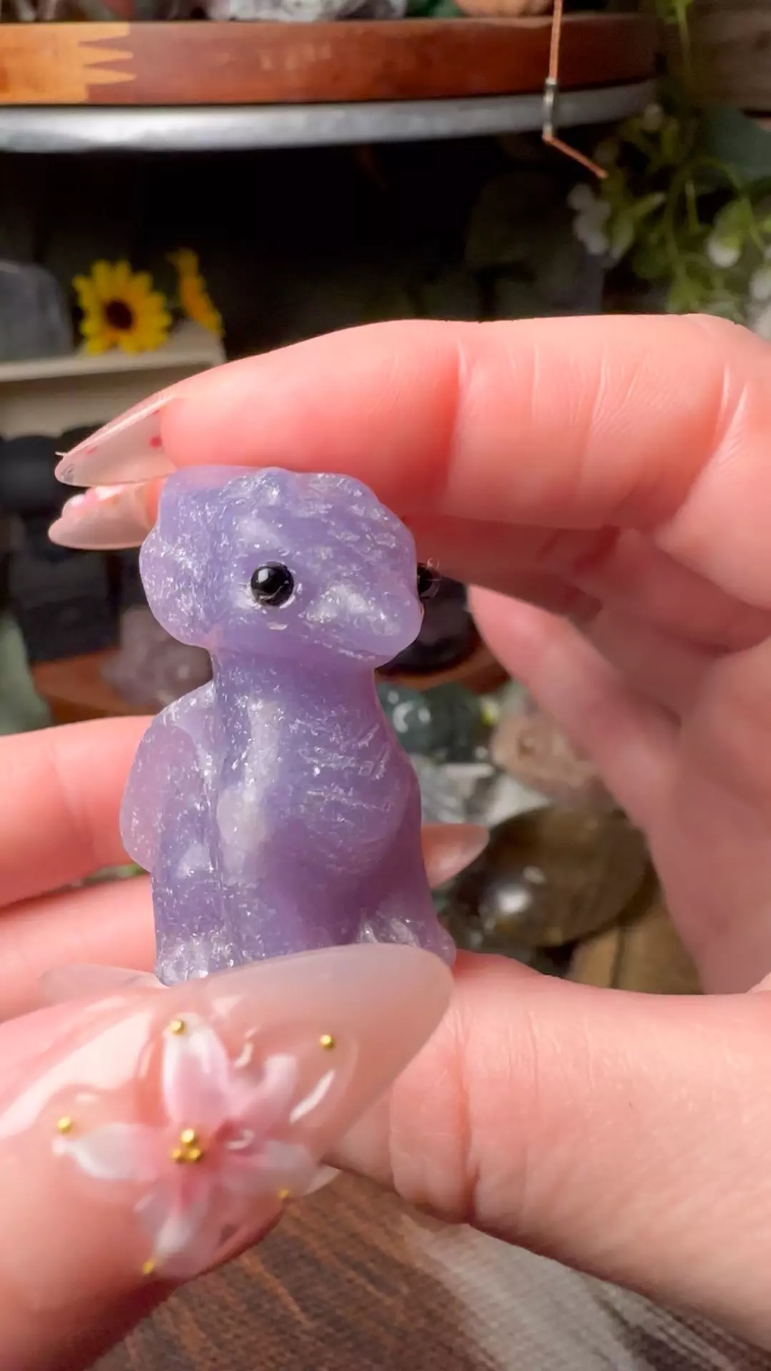 Lavender Quartz Dragon  thumbnail