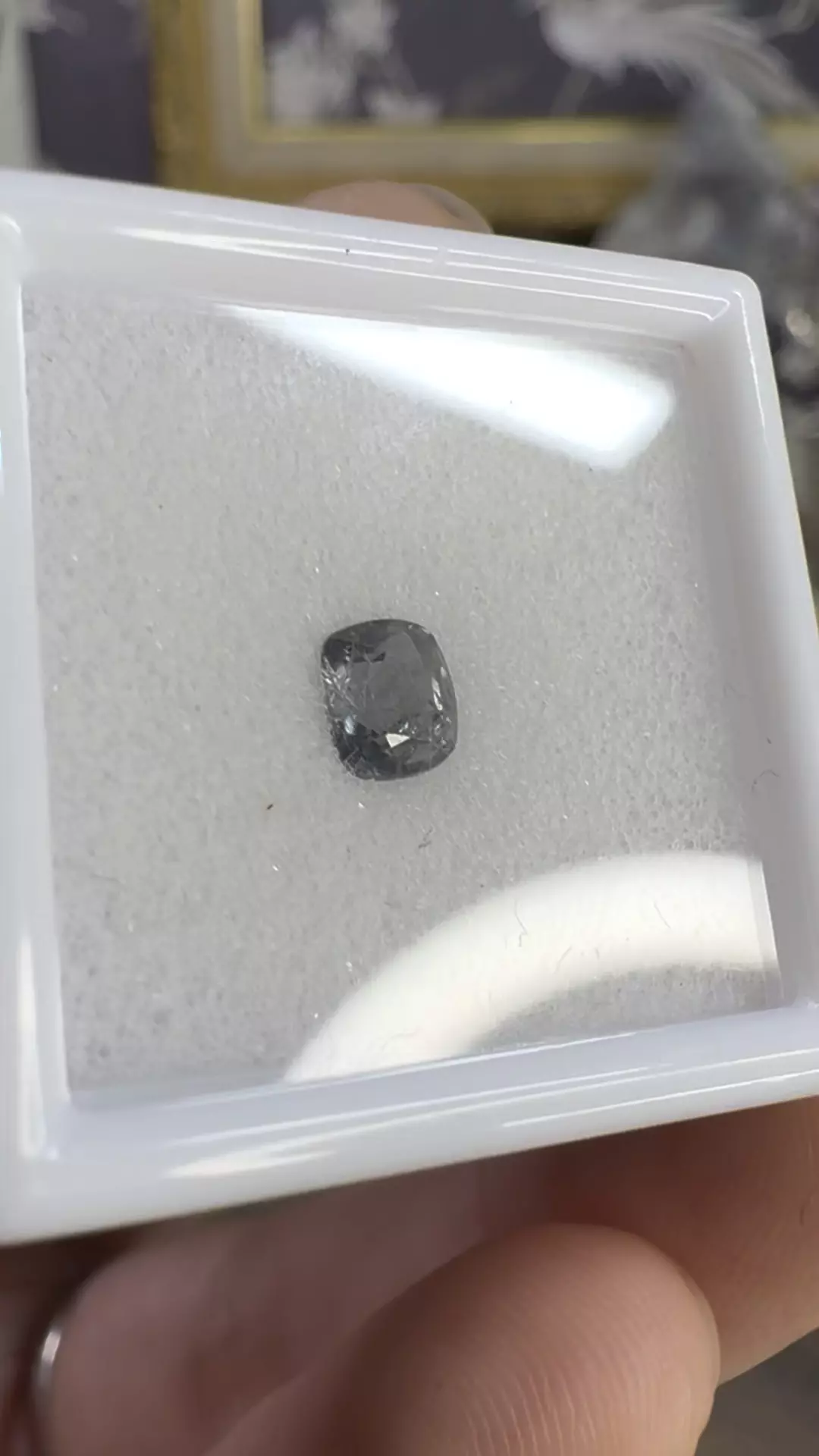 $8| Spinel #98 | 0.5 ct thumbnail