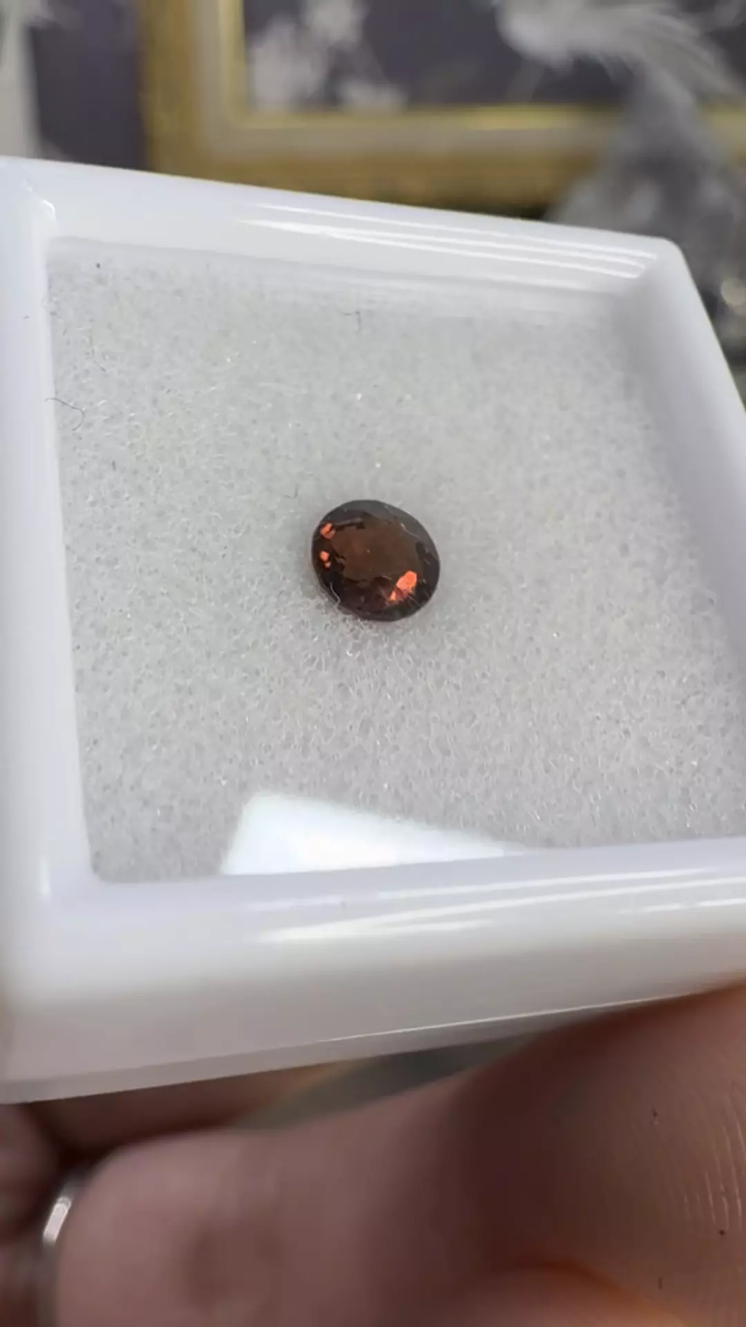 $8| Spinel #104 | 0.5 ct thumbnail