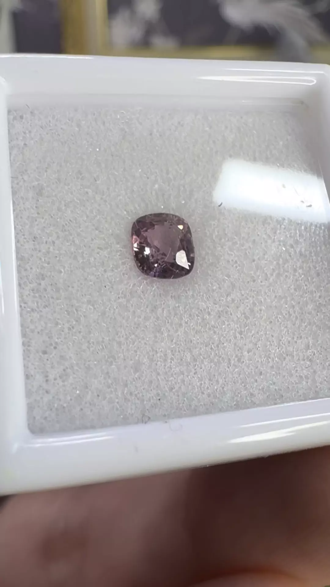 $9| Spinel #99 | 0.55 ct thumbnail