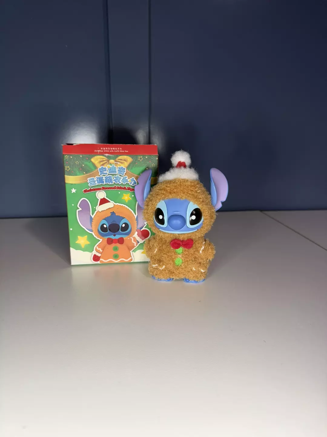 Stitch Christmas stationary  thumbnail