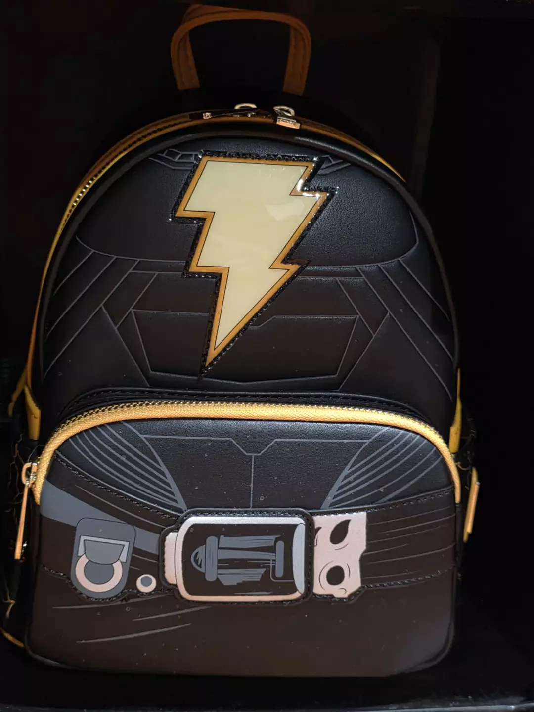 BLACK ADAM LOUNGEFLY thumbnail