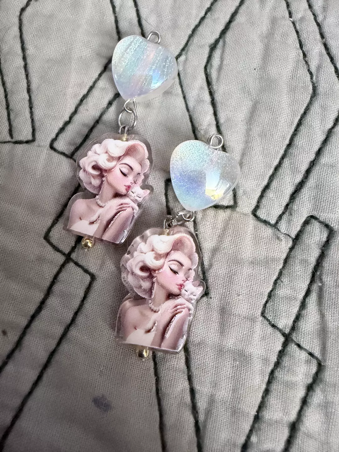 Marilyn Monroe earrings  thumbnail