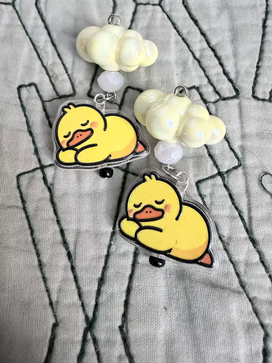 Sleepy Duck earrings  thumbnail