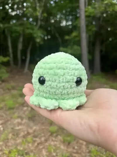 plant/Green octopus-0-thumbnail